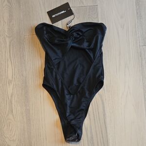 PrettyLittleThing Black Twist Front Cut Out One Piece Swimsuit